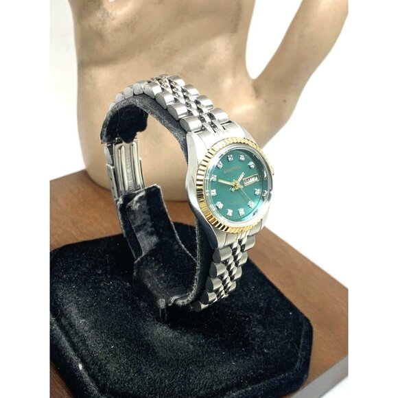 Armitron Women's Watch 75/2475 Green Dial Day Date Quartz Two Tone Steel 25mm - Picture 14 of 14